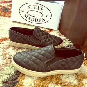 Women’s Ecentric-Q Sneakers by Steve Madden